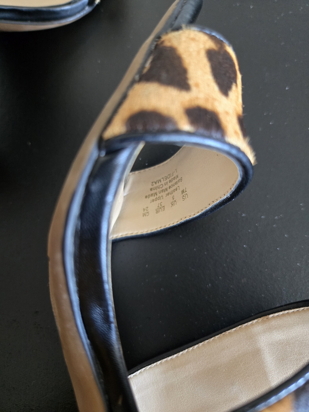 ​Franco Sarto Fidelma Leopard Calf Hair Block Heel Sandals Sz 7M - Picture 8 of 8